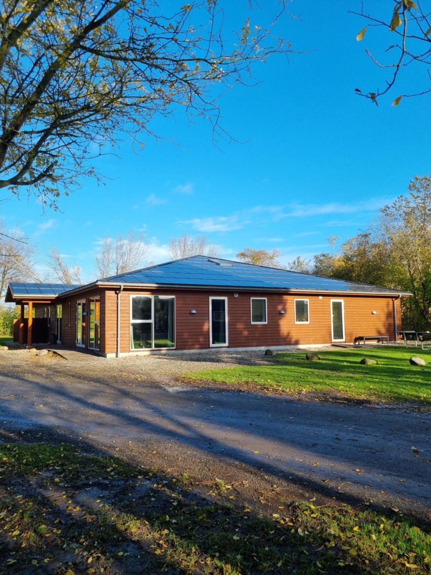 Feriebyens Bed & Breakfast Rødvig Exterior foto